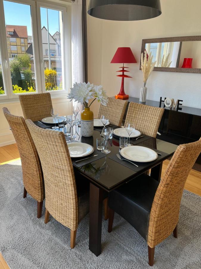Appartement De Prestige Au Centre Climatise Avec Jardin Prive Colmar Exteriör bild